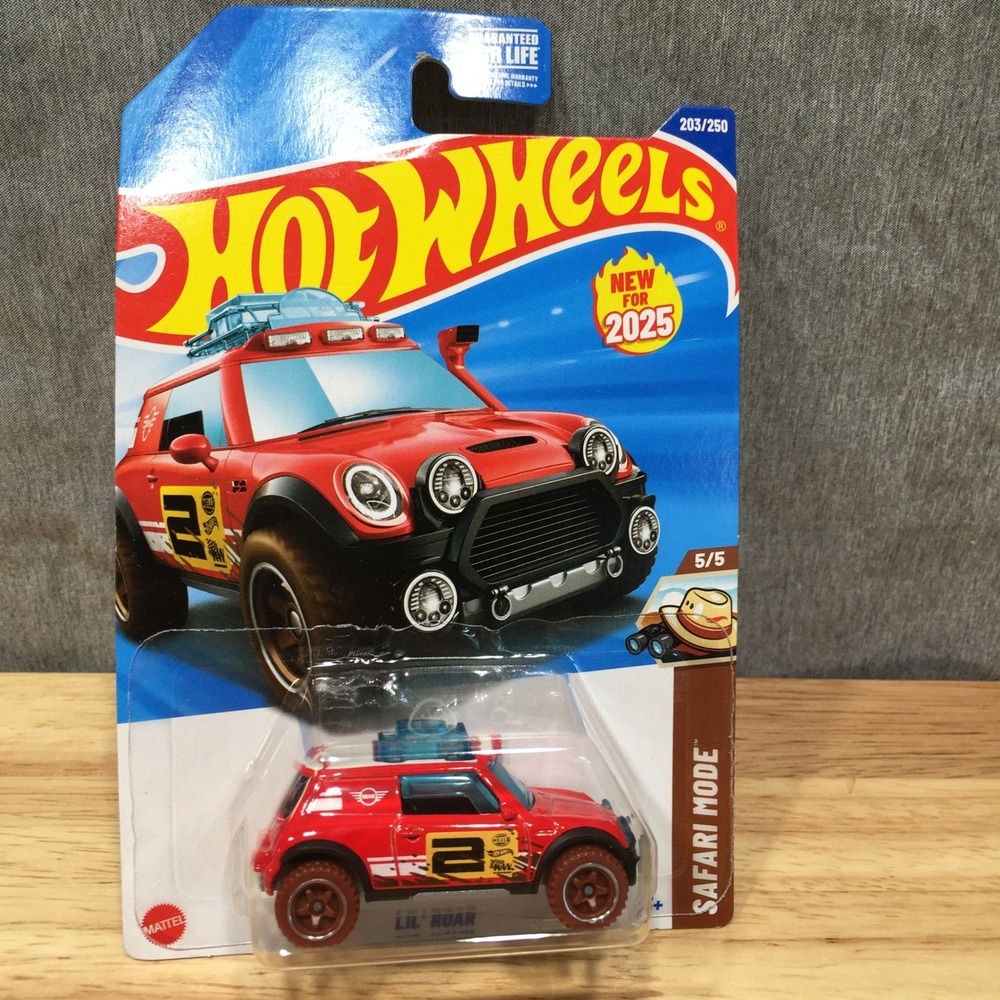 Hot Wheels Toy Car 2025 Safari Mode Lil' Roar 203/250 1:64 Red